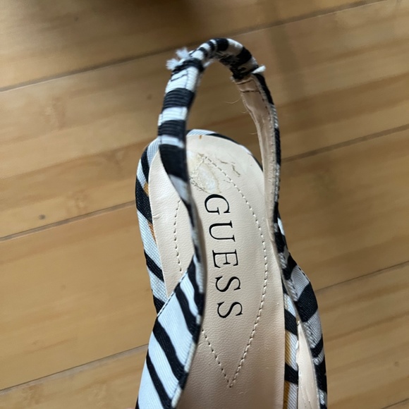 Guess Zebra Platform cork heels size 7 1/2 - Picture 4 of 9